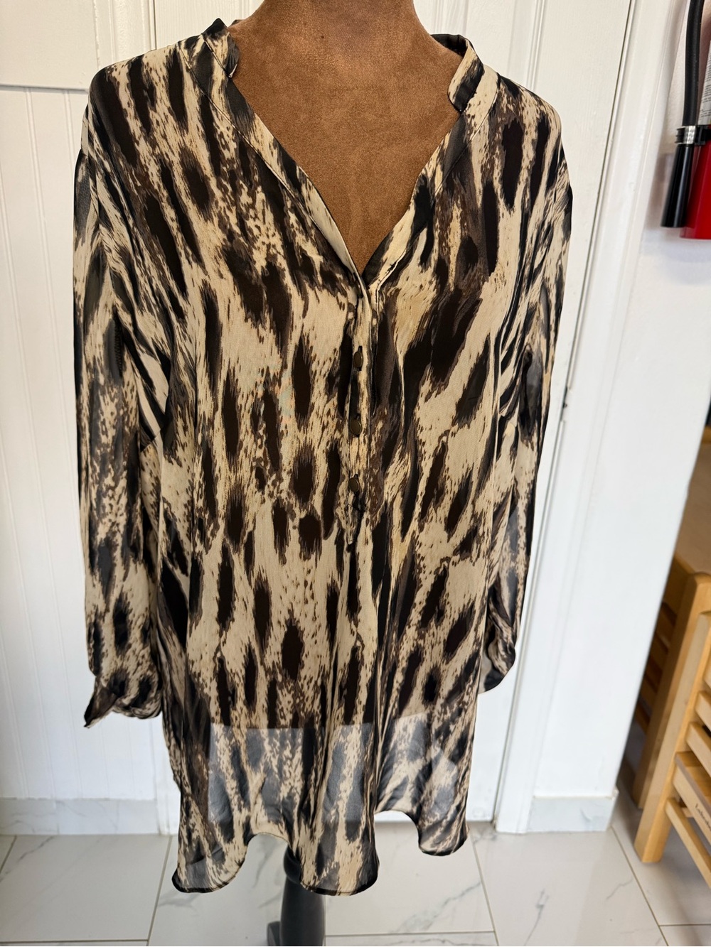 a.n.a Sheer Animal-Print V-Neck Tunic Top - Beige & Brown